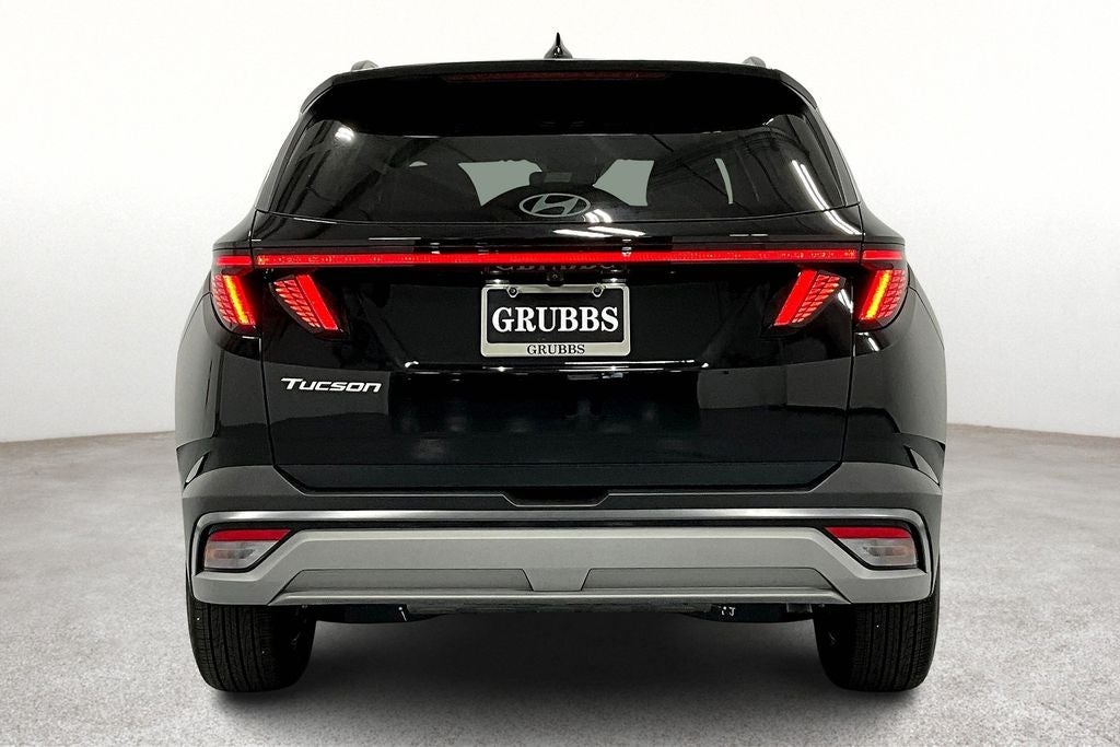 2025 Hyundai Tucson — detail view