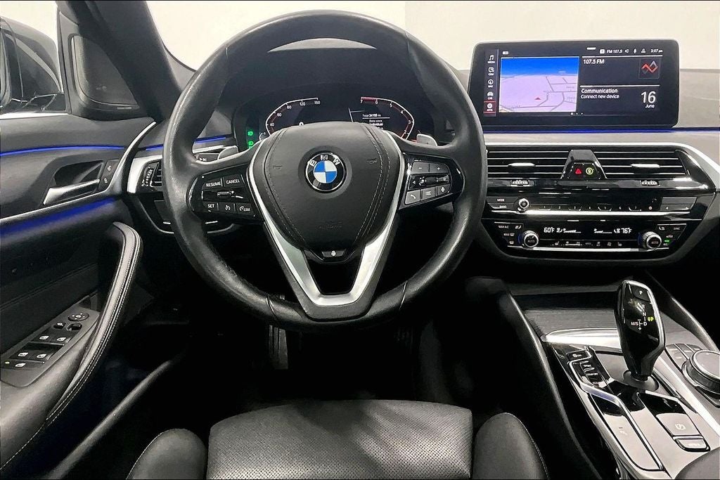 2023 BMW 5 Series — detail view